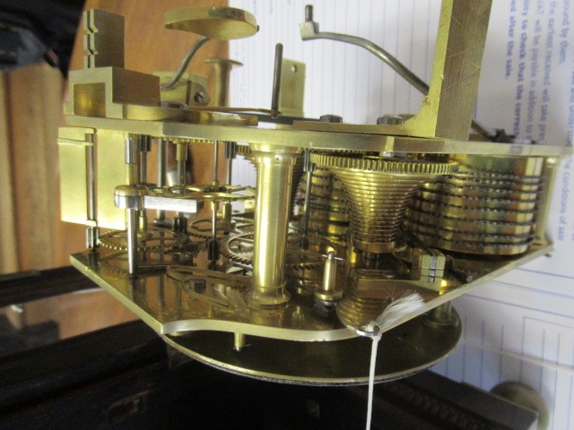 A REGENCY ROSEWOOD MANTEL CLOCK Image