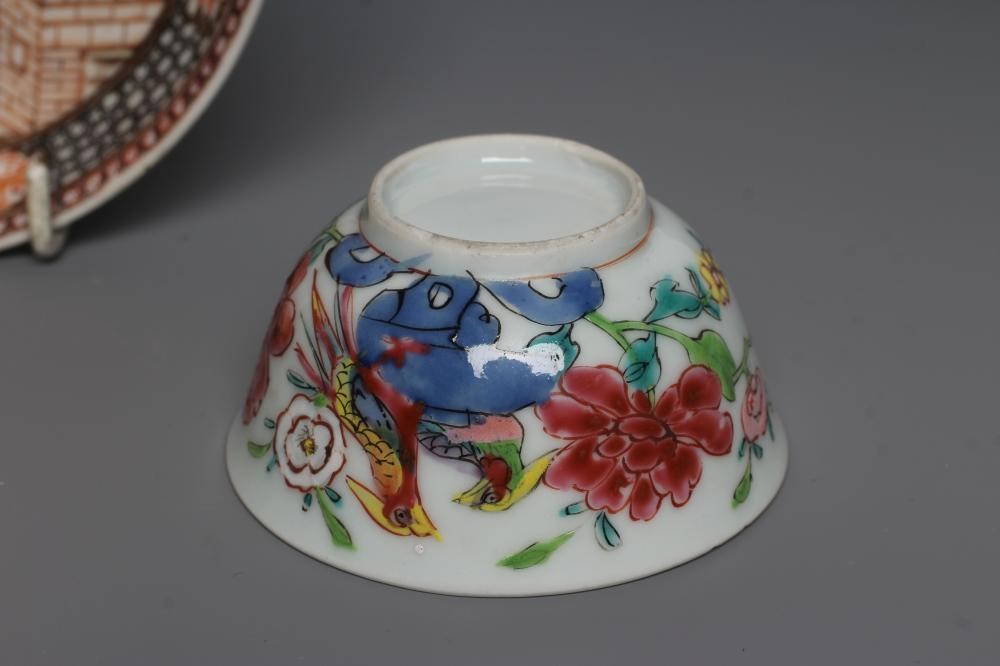 A CHINESE PORCELAIN EUROPEAN SUBJECT SAUCER painted in iron red Image