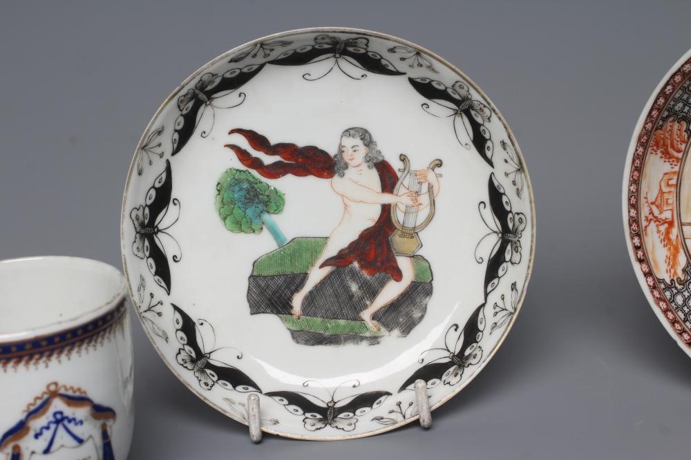 A CHINESE PORCELAIN EUROPEAN SUBJECT SAUCER painted in iron red Image