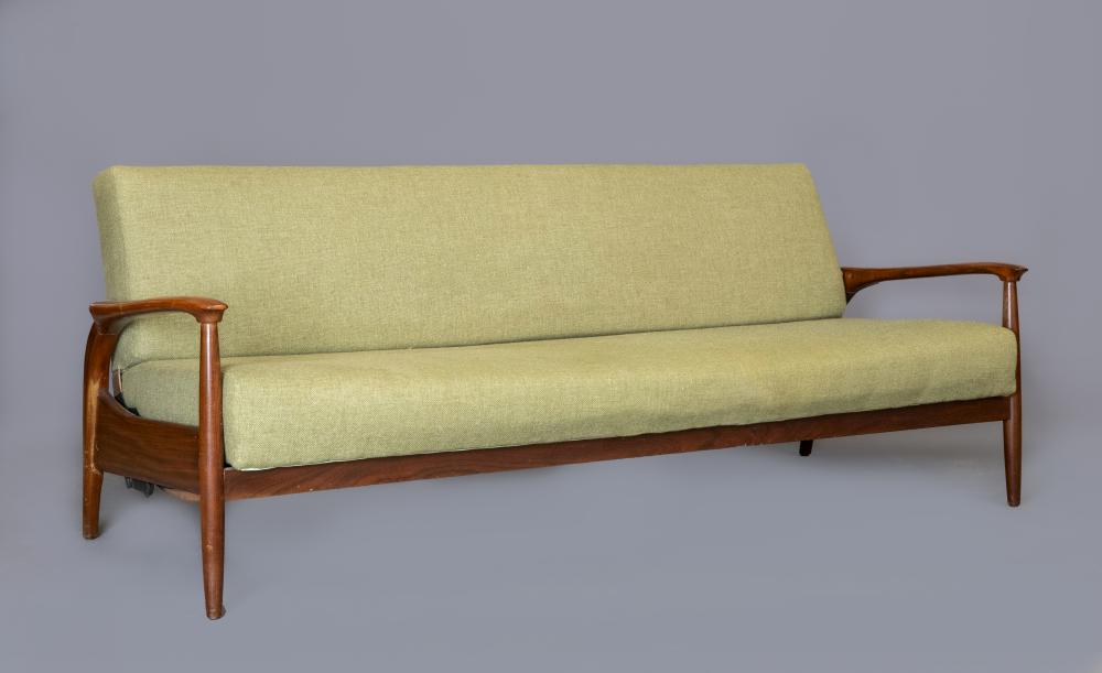 A RETRO AFRORMOSA TEAK SOFA BED Image