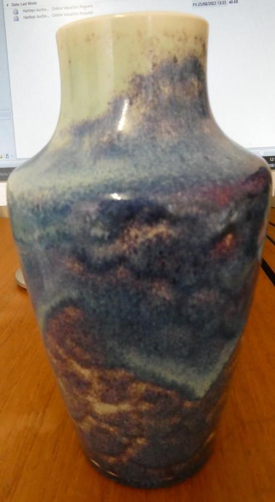 A RUSKIN POTTERY VASE Image