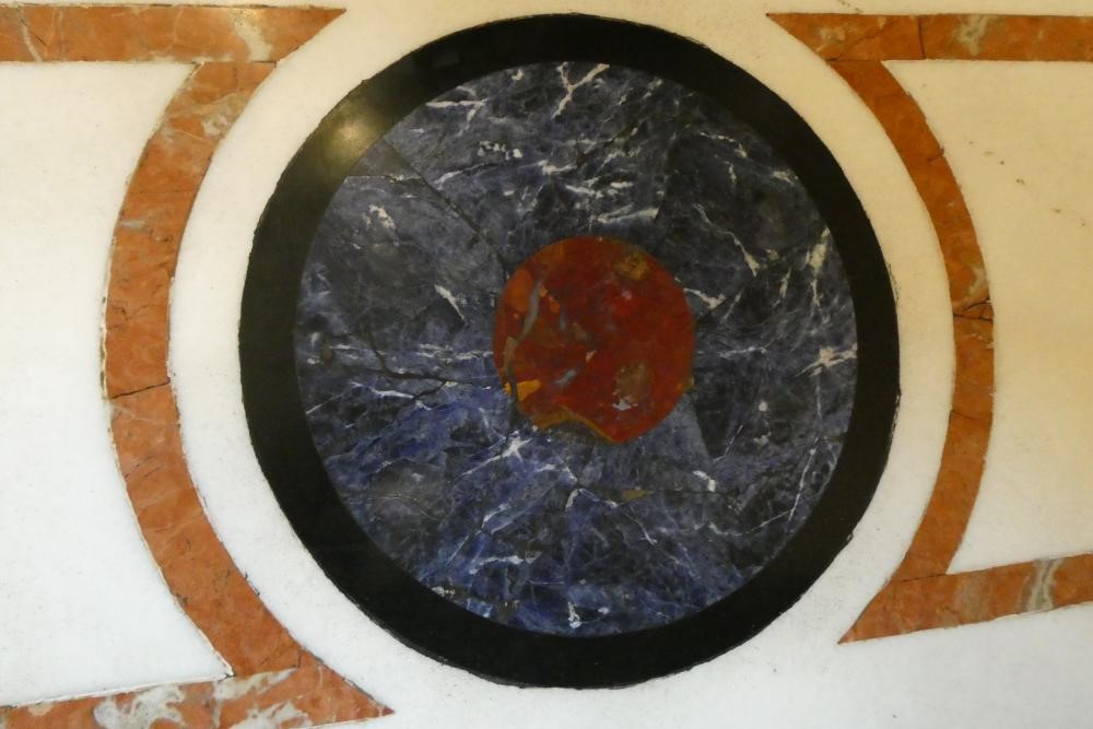 A WILLIAM IV MAHOGANY AND SPECIMEN MARBLE/SCAGLIOLA PILLAR END SIDE TABLE Image