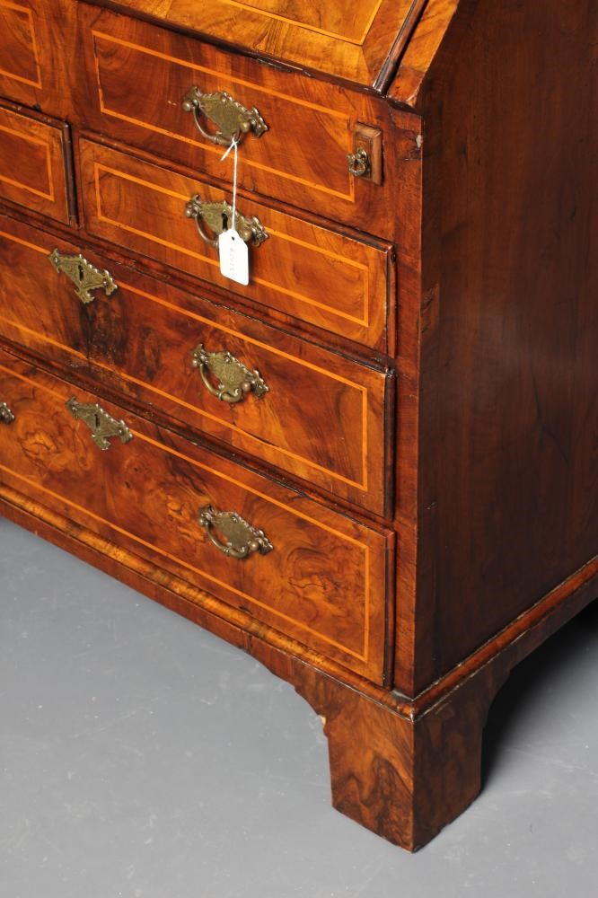 A GEORGIAN WALNUT BUREAU Image
