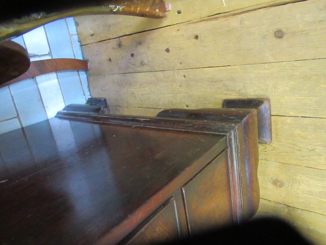 A GEORGIAN MAHOGANY BUREAU BOOKCASE Image