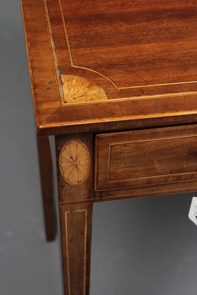 AN EDWARDIAN MAHOGANY AND INLAID PATERAE SIDE TABLE of oblong form with stringing Image