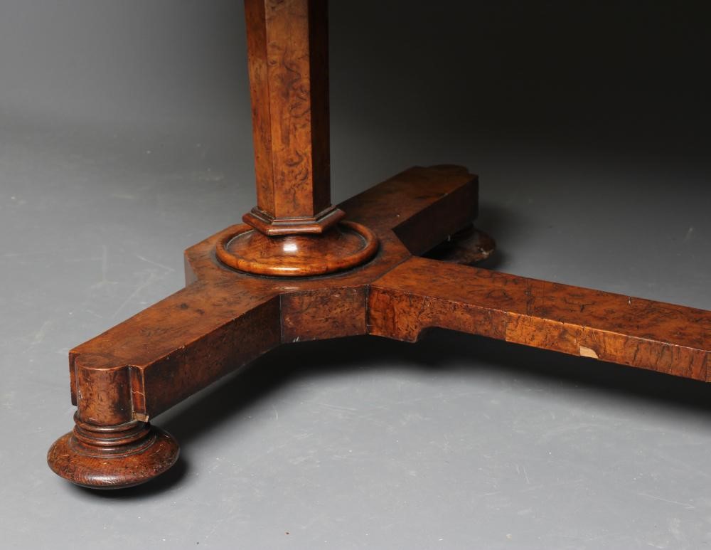 AN EARLY VICTORIAN BURR OAK LIBRARY TABLE Image