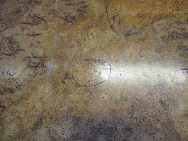AN EARLY VICTORIAN BURR OAK LIBRARY TABLE Image
