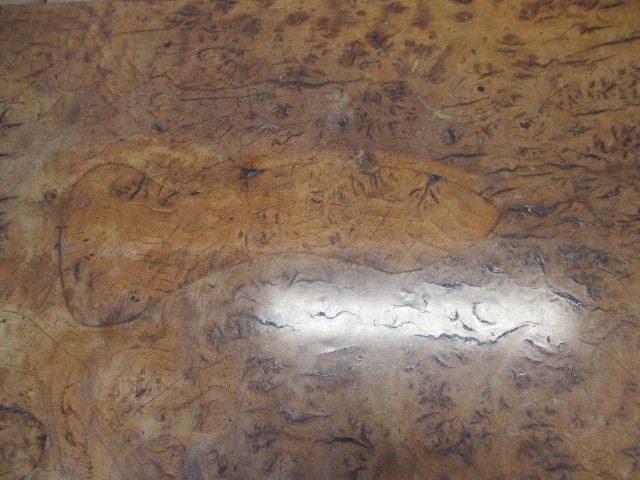 AN EARLY VICTORIAN BURR OAK LIBRARY TABLE Image