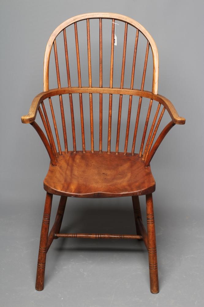 A HIGH HOOP BACK WINDSOR ARMCHAIR Image