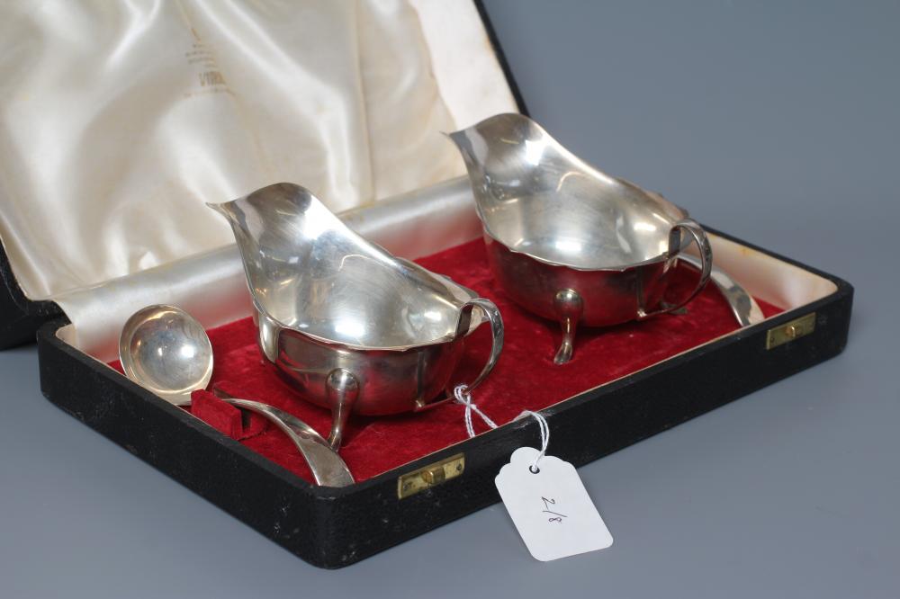 A PAIR OF SILVER SAUCEBOATS Image