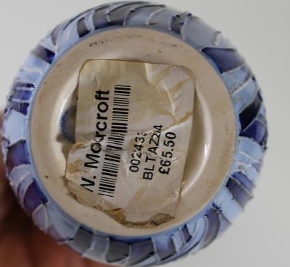 A MOORCROFT POTTERY FLORIAN "YACHT" PATTERN VASE Image