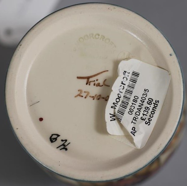 A MOORCROFT POTTERY TRIAL "FRANGIPANE" PATTERN CLOCK Image