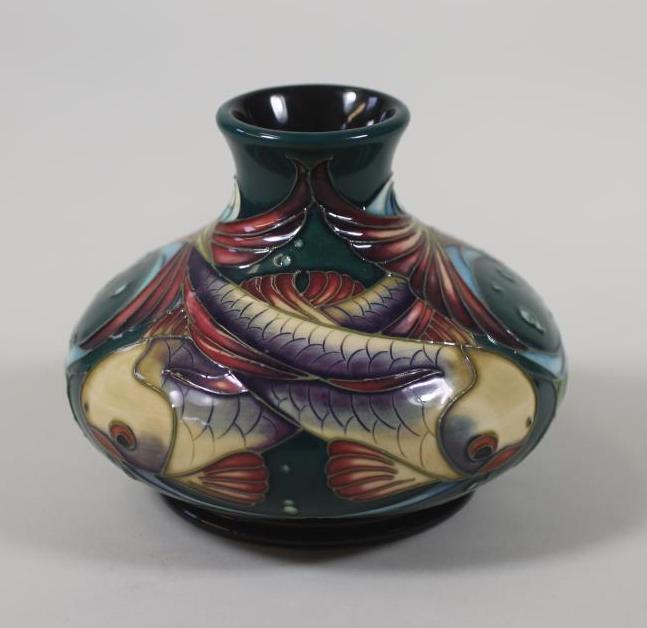 A MOORCROFT POTTERY LIMITED EDITION "LAGOON" PATTERN VASE Image