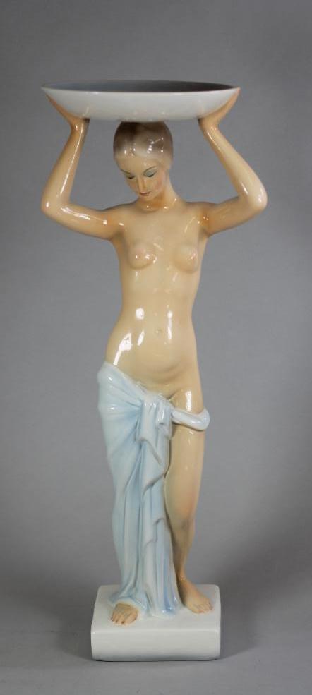 AN ITALIAN RONZAN EARTHENWARE FIGURE Image