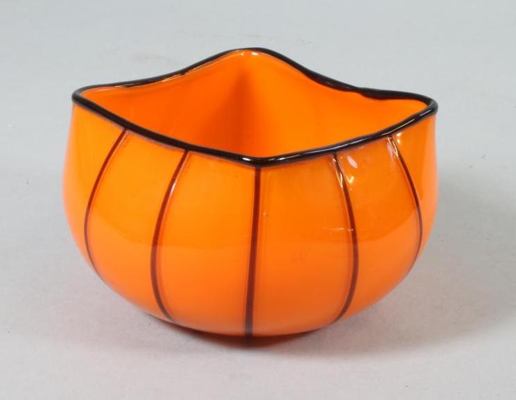 A MICHAEL POWOLNY FOR LOETZ GLASS ORANGE BOWL Image