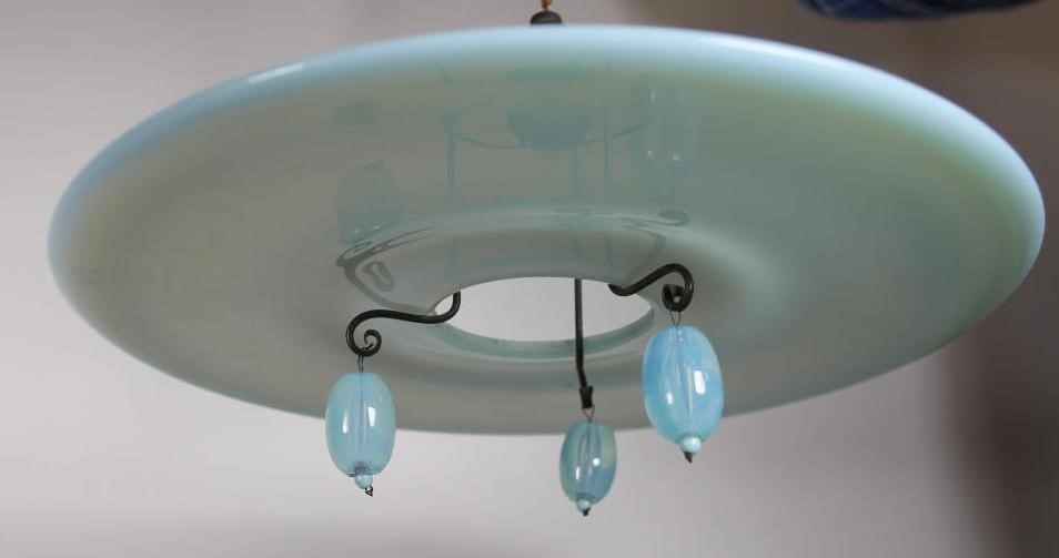 AN ART DECO BLUE OPALESCENT GLASS LIGHT FITTING Image