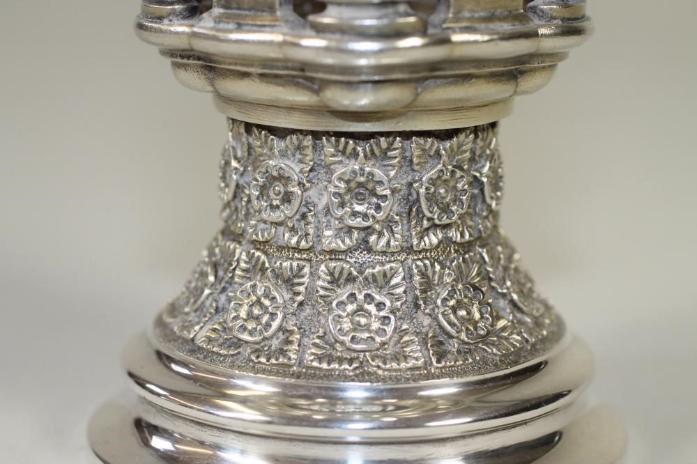 A SILVER GILT "RIPON CATHEDRAL GOBLET" Image