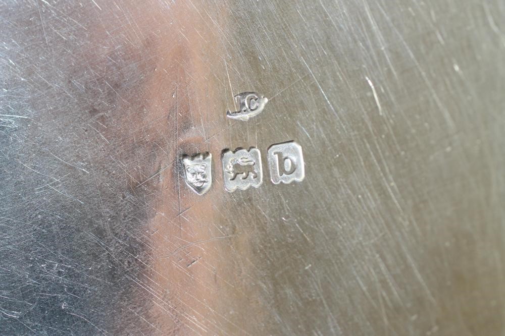 A LATE VICTORIAN SILVER SWEETMEAT DISH Image