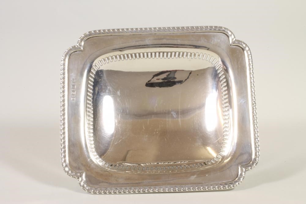 AN EDWARDIAN SILVER  BONBON DISH Image