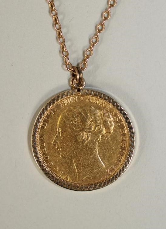 A VICTORIA YH GOLD SOVEREIGN Image