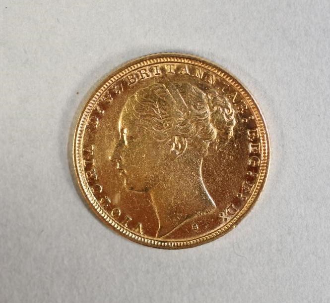 A VICTORIA YH GOLD SOVEREIGN Image