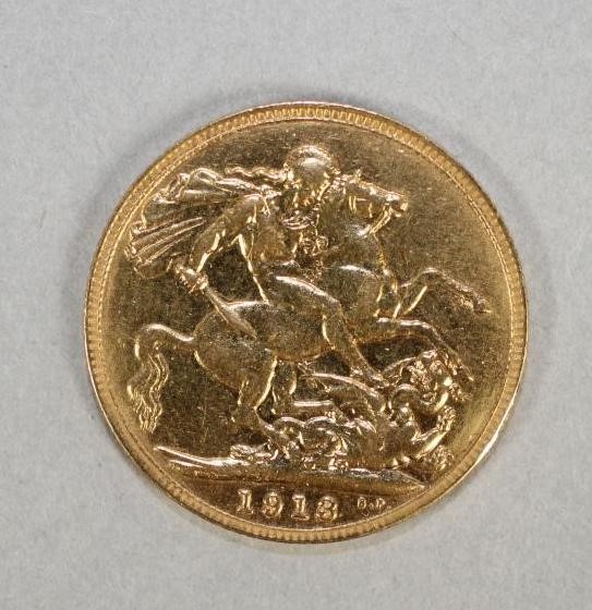 AN EDWARD VII HALF GOLD SOVEREIGN Image