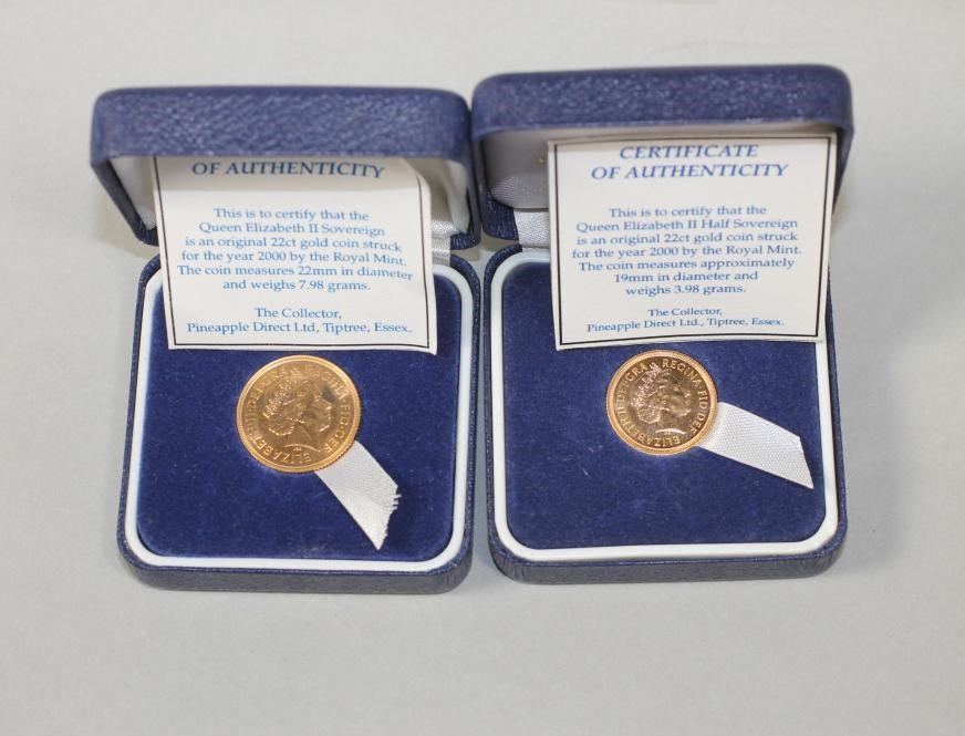 AN ELIZABETH II GOLD SOVEREIGN AND HALF SOVEREIGN 2000 Image