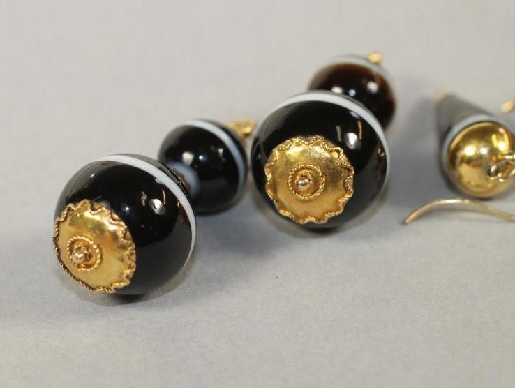 A PAIR OF VICTORIAN SARDONYX EAR BOBS Image