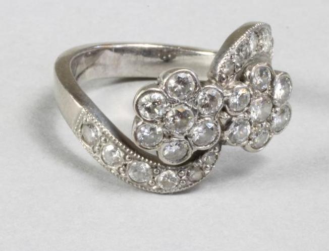 A DIAMOND DRESS RING Image