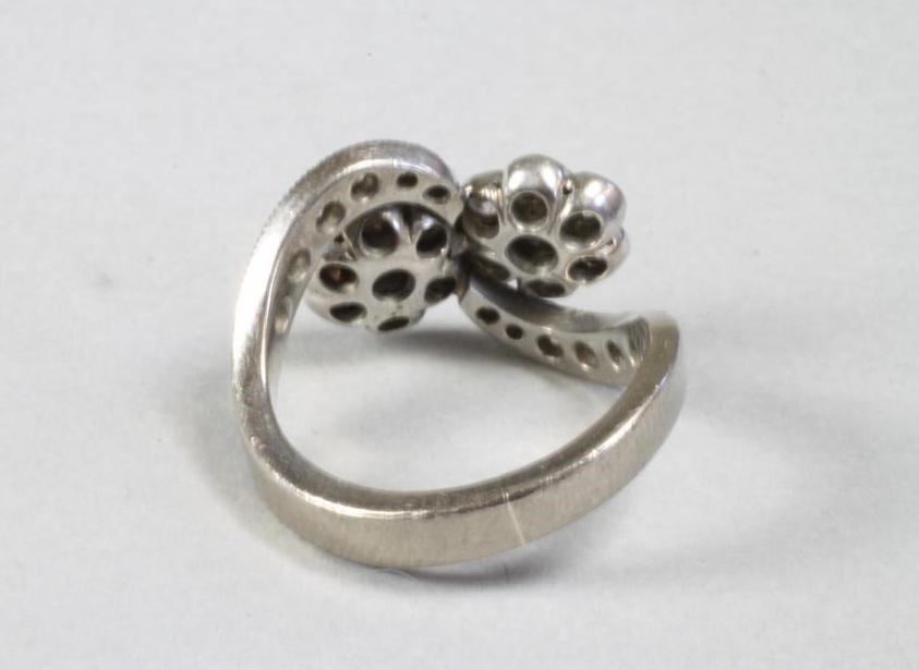 A DIAMOND DRESS RING Image