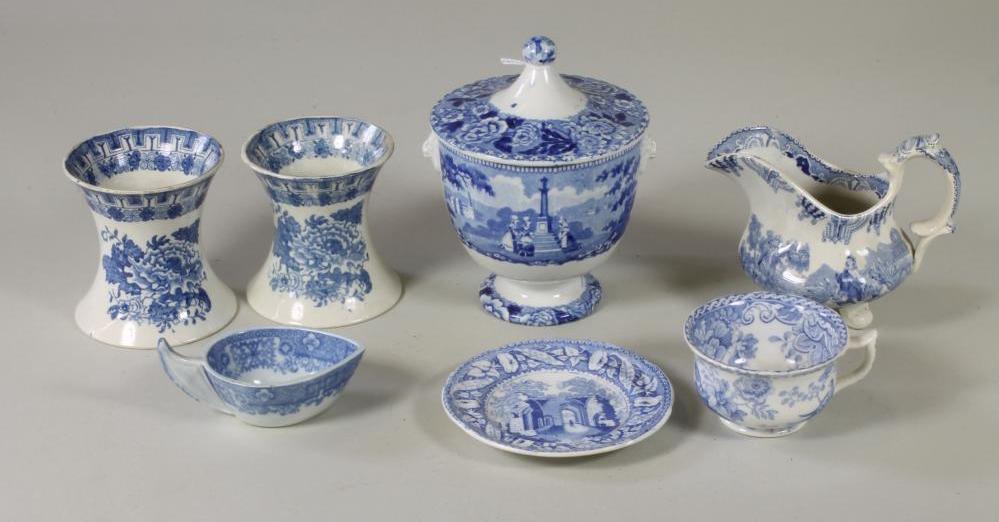 A COLLECTION OF BLUE AND WHITE PRINTED EARTHENWARE Image