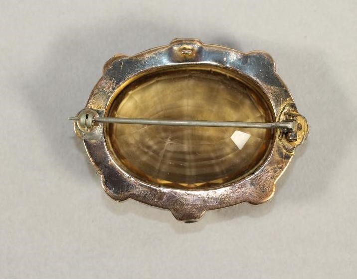 A VICTORIAN CITRINE BROOCH Image