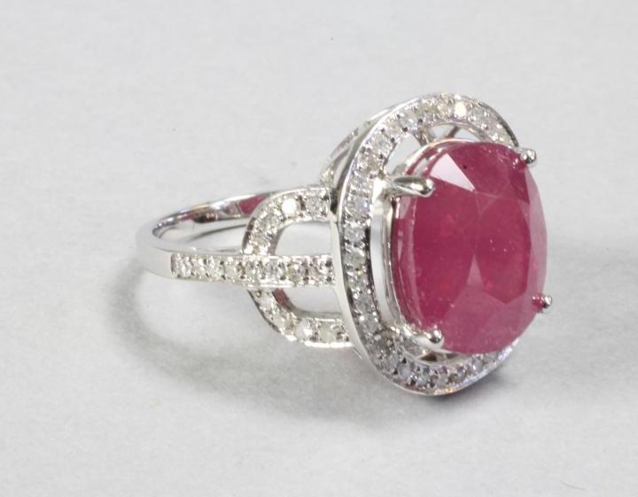 A RUBY AND DIAMOND COCKTAIL RING Image