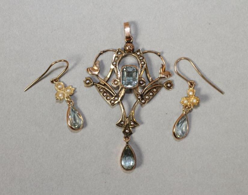 AN EDWARDIAN 9CT GOLD PENDANT Image