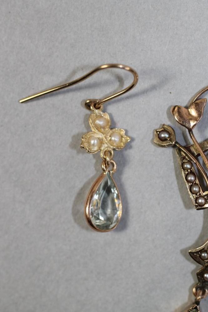 AN EDWARDIAN 9CT GOLD PENDANT Image