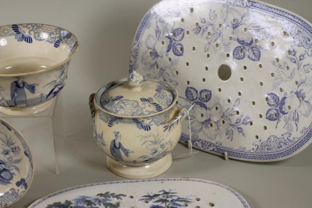 A COLLECTION OF EARLY VICTORIAN BLUE AND WHITE PRINTED EARTHENWARE comprising a Minton Opaque China Image