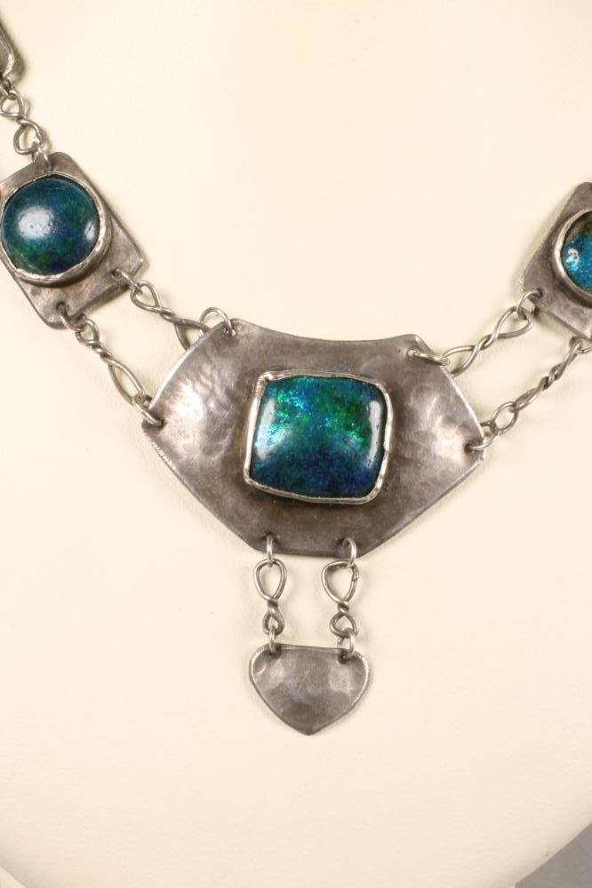 AN ARTS AND CRAFTS SILVER AND ENAMEL NECKLACE Image