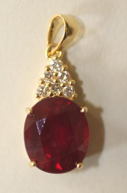 A RUBY PENDANT Image