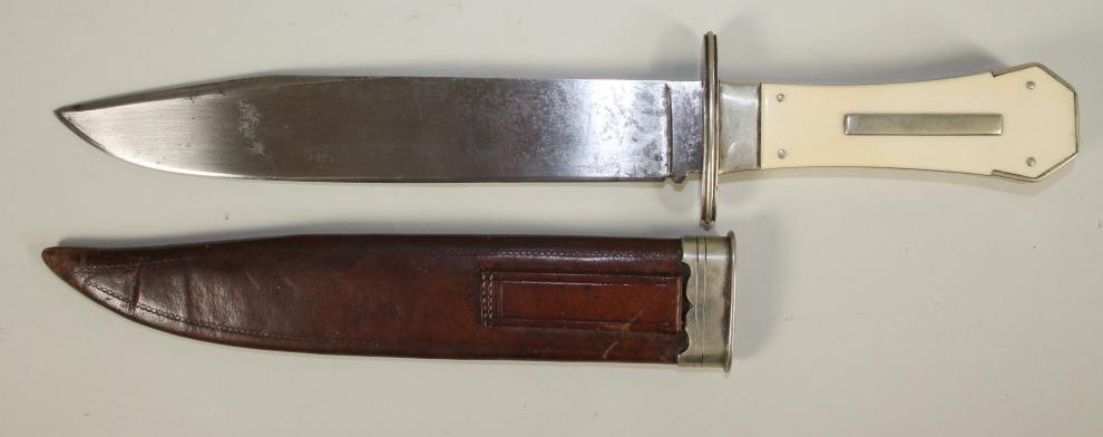 A BOWIE KNIFE Image