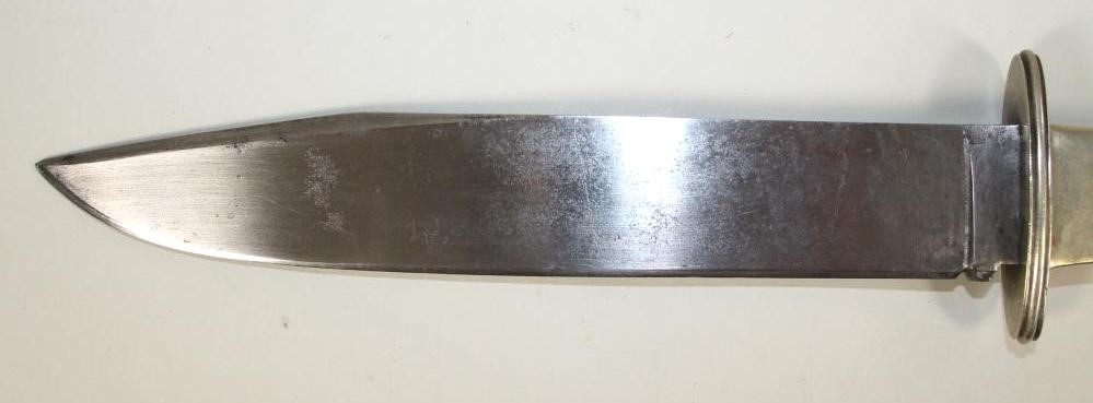 A BOWIE KNIFE Image