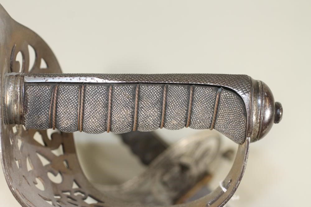 AN 1827 PATTERN OFFICER'S SWORD BY WILKINSON Image