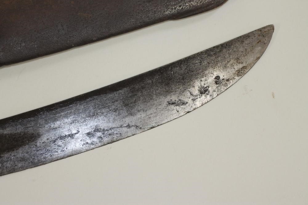 A 1796 PATTERN LIGHT CAVALRY SWORD BY GILL Image