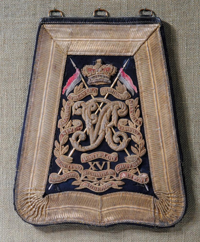 AN OFFICER'S FULL DRESS SABRETACHE OF THE 16TH (THE QUEEN'S) LANCERS Image