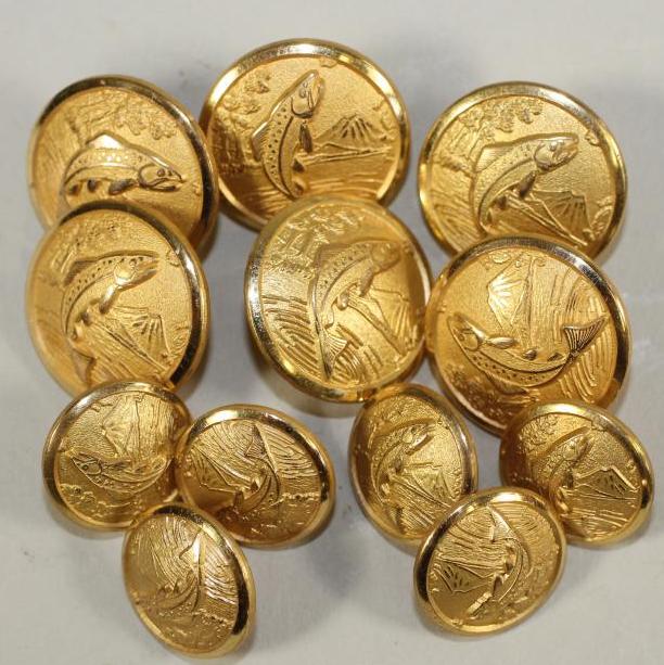 A SET OF TWELVE HOLLAND & SHERRY GILT METAL ANGLING BUTTONS Image