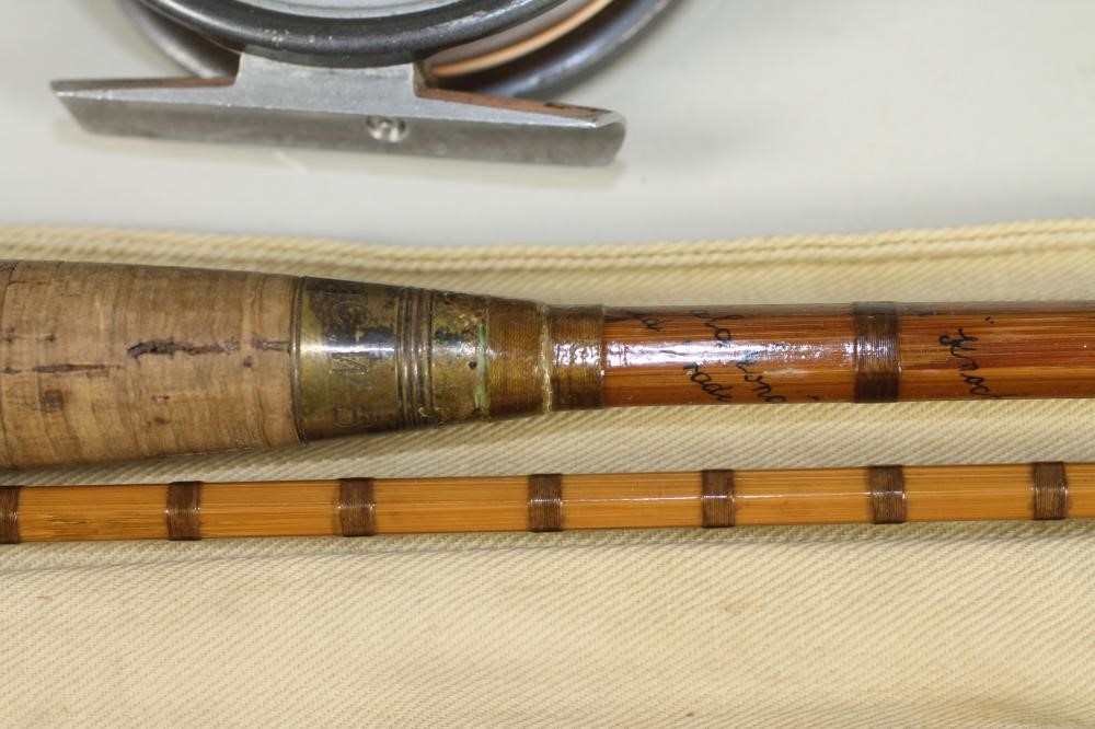 A HARDY LIGHTWEIGHT FLY FISHING REEL Image