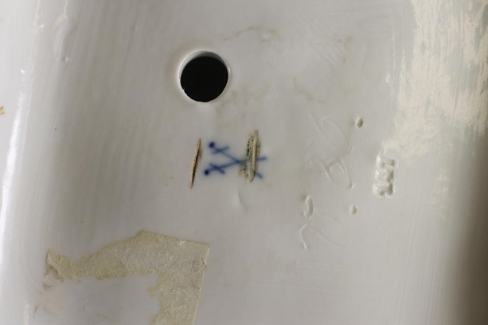 "LA BELLE CHOCOLATIERE" - A LARGE MEISSEN PORCELAIN FIGURE Image