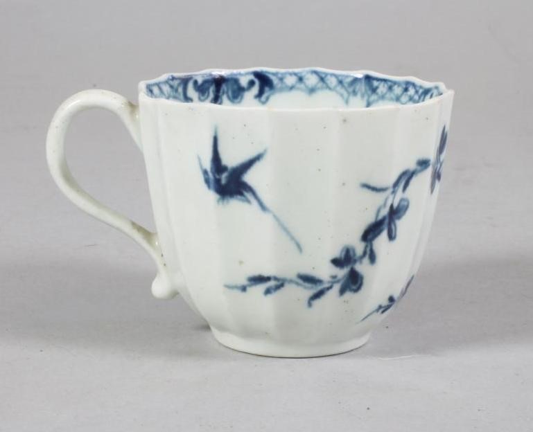 A FIRST PERIOD WORCESTER PORCELAIN FLUTED COFFEE CUP Image