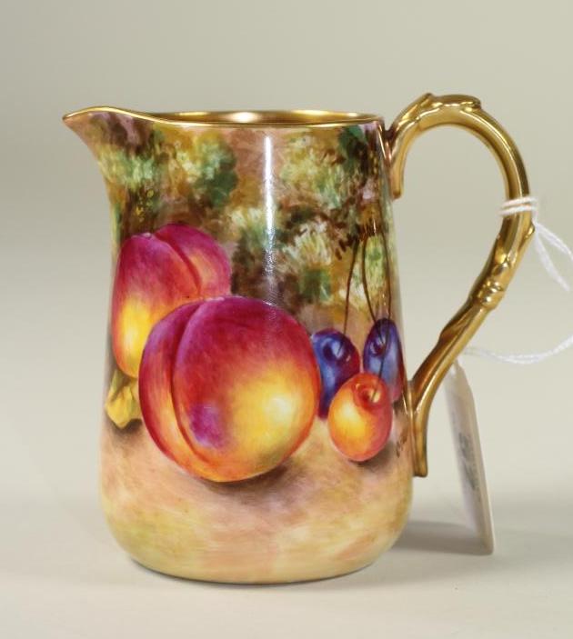 A ROYAL WORCESTER CHINA JUG Image