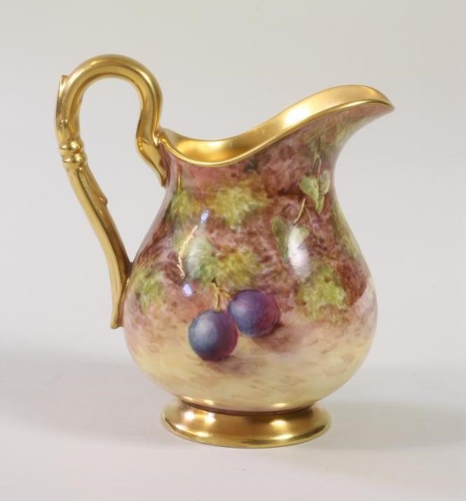 A ROYAL WORCESTER CHINA JUG Image
