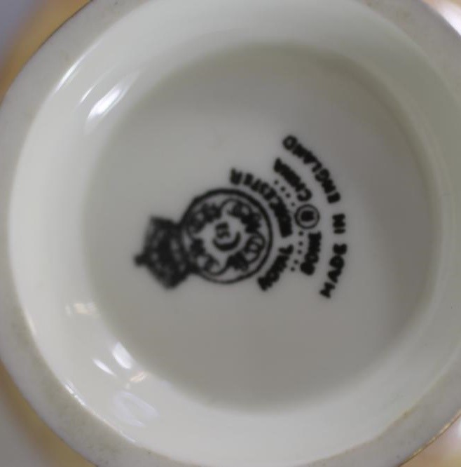 A ROYAL WORCESTER CHINA JUG Image